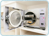 高圧蒸気滅菌器(オートクレーブ)